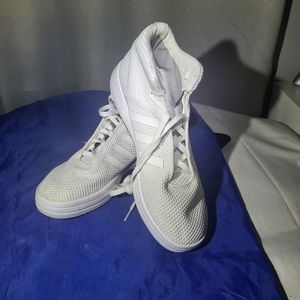 NEW ADDIDAS mens "Veritas" mid rise sneakers size 11